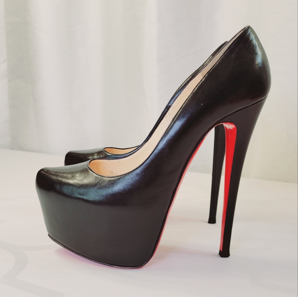 Christian Louboutin Black Leather Platform Pumps - Picture 9 of 16